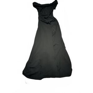 Elegant Black Off-Shoulder Evening Gown